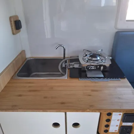 Campsite Celula Camper 4x4 *